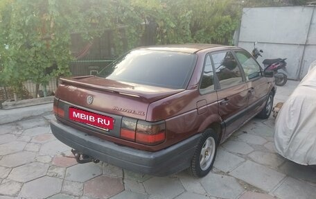 Volkswagen Passat B4, 1993 год, 185 000 рублей, 2 фотография