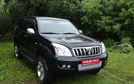 Toyota Land Cruiser Prado 120 рестайлинг, 2006 год, 2 050 000 рублей, 2 фотография