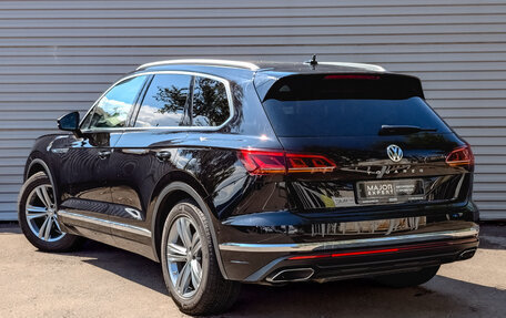 Volkswagen Touareg III, 2018 год, 5 100 000 рублей, 7 фотография