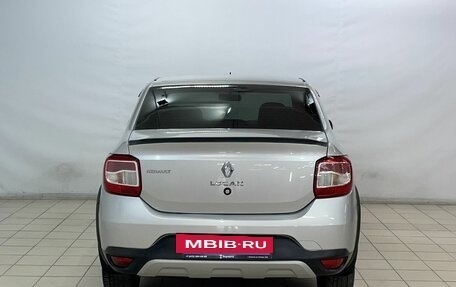 Renault Logan II, 2019 год, 940 000 рублей, 6 фотография