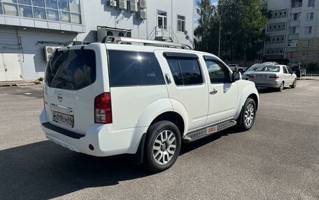 Nissan Pathfinder, 2013 год, 2 300 000 рублей, 5 фотография