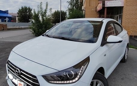 Hyundai Solaris II рестайлинг, 2019 год, 1 699 000 рублей, 3 фотография