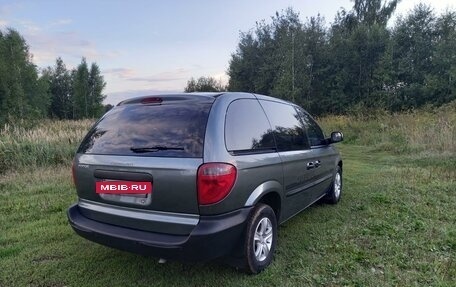 Dodge Caravan IV, 2004 год, 550 000 рублей, 3 фотография