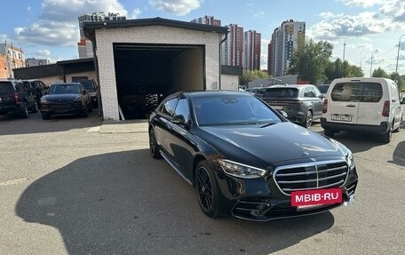 Mercedes-Benz S-Класс, 2022 год, 23 000 000 рублей, 3 фотография