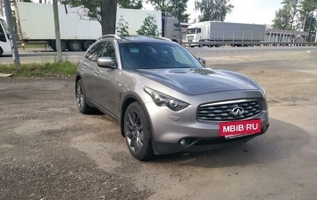 Infiniti FX II, 2010 год, 1 780 000 рублей, 3 фотография