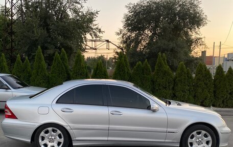 Mercedes-Benz C-Класс, 2005 год, 1 499 999 рублей, 3 фотография