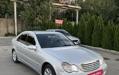 Mercedes-Benz C-Класс, 2005 год, 1 499 999 рублей, 1 фотография