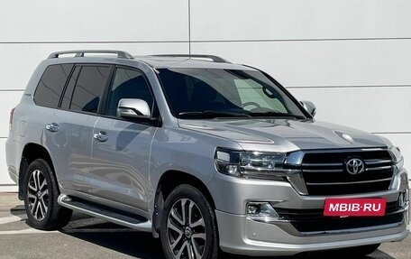 Toyota Land Cruiser 200, 2011 год, 3 780 000 рублей, 3 фотография