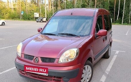 Renault Kangoo II рестайлинг, 2004 год, 415 000 рублей, 2 фотография