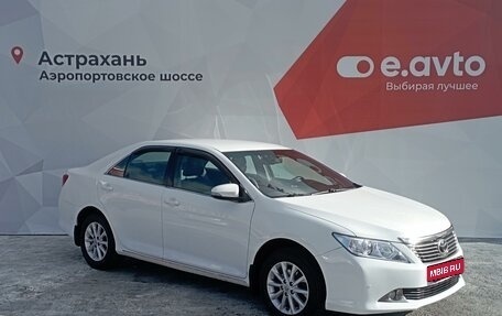 Toyota Camry, 2014 год, 1 780 000 рублей, 3 фотография