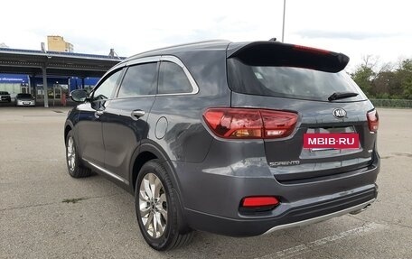 KIA Sorento III Prime рестайлинг, 2017 год, 3 050 000 рублей, 3 фотография