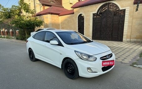 Hyundai Solaris II рестайлинг, 2014 год, 755 000 рублей, 3 фотография