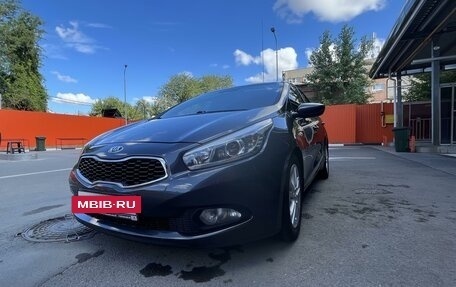 KIA cee'd III, 2012 год, 1 350 000 рублей, 2 фотография