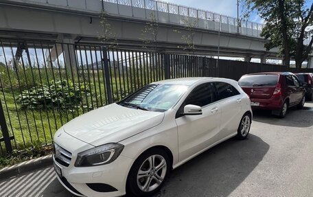 Mercedes-Benz A-Класс, 2014 год, 1 680 000 рублей, 2 фотография