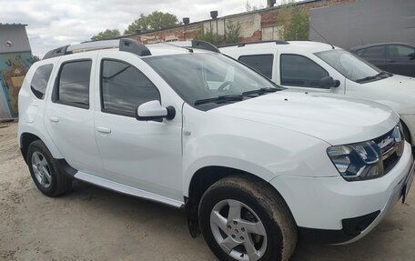 Renault Duster I рестайлинг, 2017 год, 1 250 000 рублей, 3 фотография