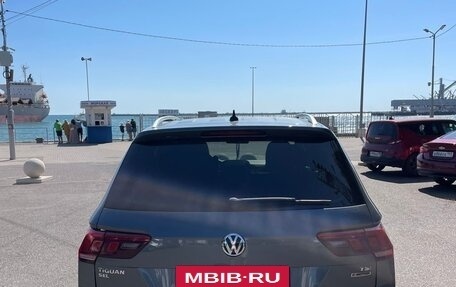 Volkswagen Tiguan II, 2017 год, 3 000 000 рублей, 4 фотография