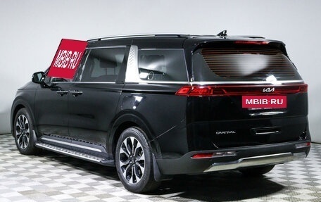 KIA Carnival, 2022 год, 4 800 000 рублей, 7 фотография