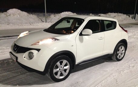 Nissan Juke II, 2012 год, 1 220 000 рублей, 3 фотография