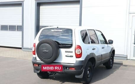 Chevrolet Niva I рестайлинг, 2015 год, 715 000 рублей, 3 фотография