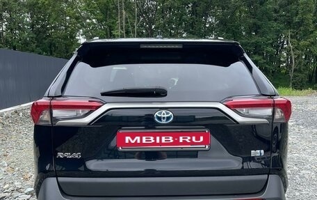 Toyota RAV4, 2019 год, 3 400 000 рублей, 6 фотография