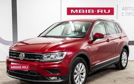 Volkswagen Tiguan II, 2017 год, 2 500 000 рублей, 2 фотография