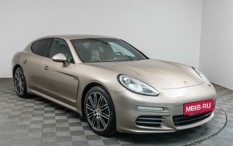 Porsche Panamera II рестайлинг, 2015 год, 4 500 000 рублей, 3 фотография