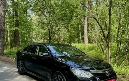 Toyota Camry, 2016 год, 2 330 000 рублей, 4 фотография