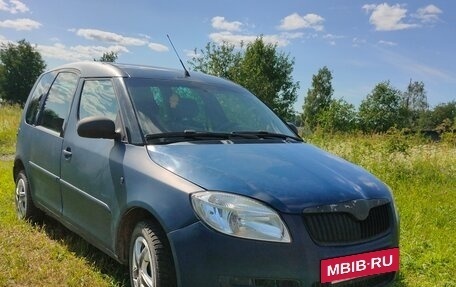 Skoda Roomster, 2009 год, 320 000 рублей, 1 фотография