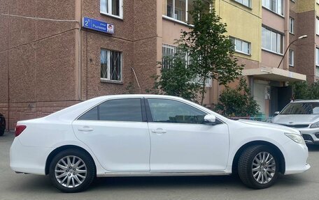 Toyota Camry, 2012 год, 1 680 000 рублей, 4 фотография