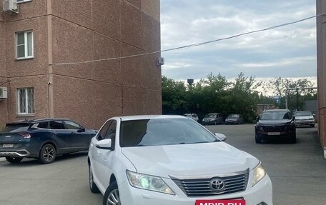 Toyota Camry, 2012 год, 1 680 000 рублей, 3 фотография