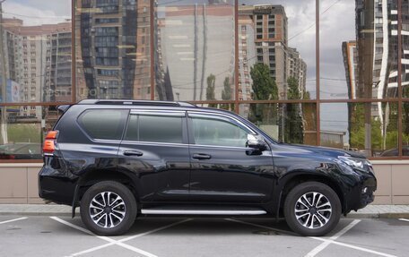 Toyota Land Cruiser Prado 150 рестайлинг 2, 2019 год, 5 619 000 рублей, 4 фотография