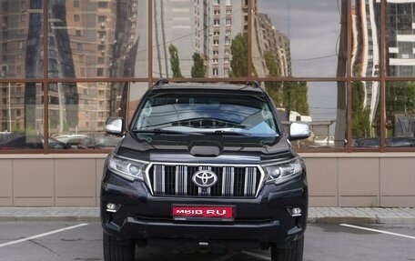 Toyota Land Cruiser Prado 150 рестайлинг 2, 2019 год, 5 619 000 рублей, 2 фотография