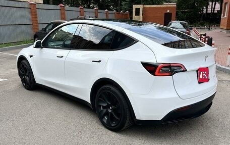 Tesla Model Y I, 2021 год, 4 200 000 рублей, 1 фотография