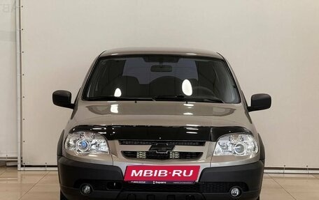 Chevrolet Niva I рестайлинг, 2012 год, 645 000 рублей, 3 фотография