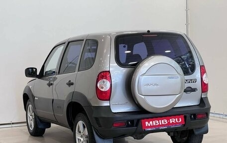 Chevrolet Niva I рестайлинг, 2012 год, 645 000 рублей, 5 фотография