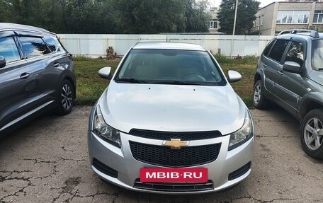 Chevrolet Cruze II, 2010 год, 615 000 рублей, 1 фотография