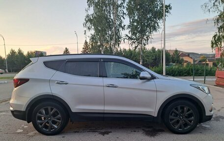 Hyundai Santa Fe III рестайлинг, 2018 год, 3 318 000 рублей, 4 фотография