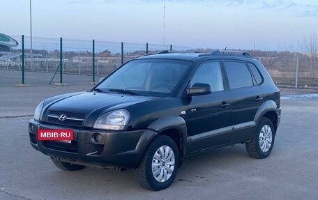 Hyundai Tucson III, 2006 год, 815 000 рублей, 1 фотография