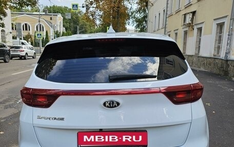 KIA Sportage IV рестайлинг, 2018 год, 2 450 000 рублей, 8 фотография