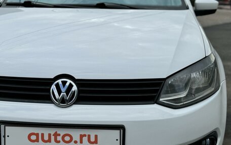 Volkswagen Polo VI (EU Market), 2013 год, 1 150 000 рублей, 1 фотография