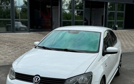 Volkswagen Polo VI (EU Market), 2013 год, 1 150 000 рублей, 4 фотография