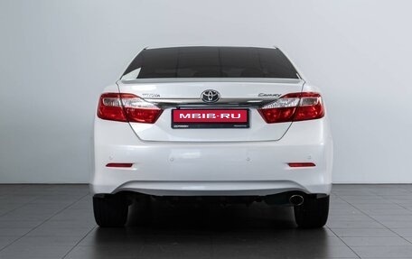 Toyota Camry, 2014 год, 2 200 000 рублей, 3 фотография