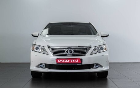 Toyota Camry, 2014 год, 2 200 000 рублей, 2 фотография