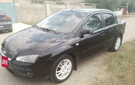 Ford Focus II рестайлинг, 2005 год, 650 000 рублей, 2 фотография