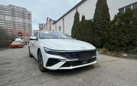 Hyundai Elantra, 2024 год, 2 150 000 рублей, 2 фотография