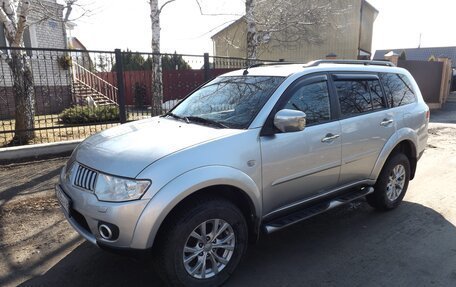 Mitsubishi Pajero Sport II рестайлинг, 2012 год, 1 690 000 рублей, 3 фотография