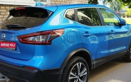 Nissan Qashqai, 2021 год, 2 350 000 рублей, 2 фотография