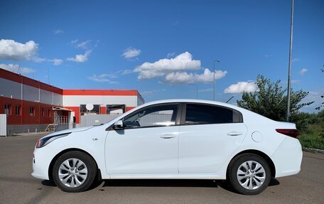 KIA Rio IV, 2020 год, 1 550 000 рублей, 3 фотография