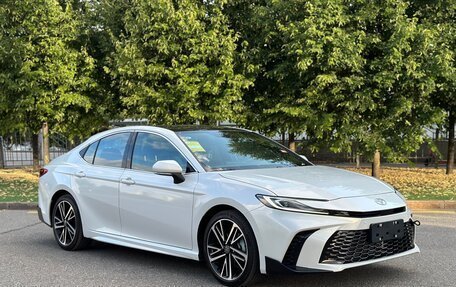 Toyota Camry, 2024 год, 3 900 000 рублей, 9 фотография