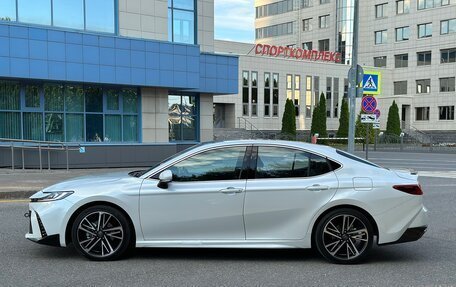 Toyota Camry, 2024 год, 3 900 000 рублей, 4 фотография